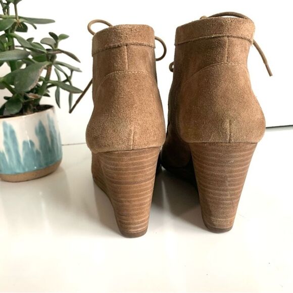 Lucky Brand Ysabel Black Suede Wedge Chukka Bootie - Picture 7 of 13